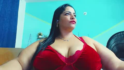 nickyribeiro online show from April 18, 4:48 am