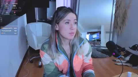 Nicky online show from December 2, 3:03 pm