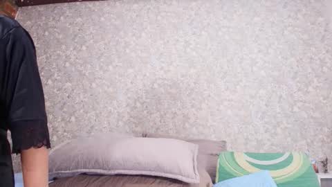 Nicol online show from November 11, 3:02 am