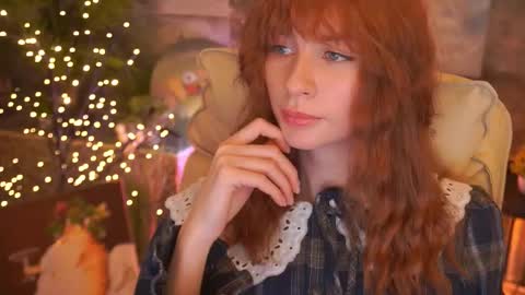 Nicol Moonn online show from February 28, 3:00 pm