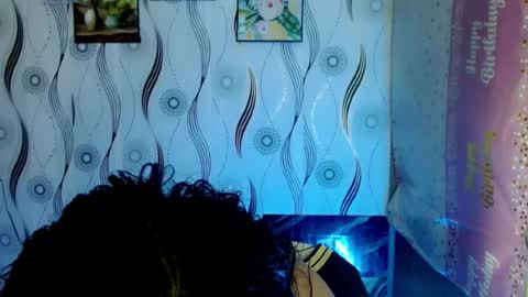 nicole_kiss01 online show from July 24, 11:52 am
