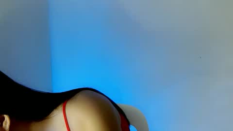 nicole_kiss01 online show from March 18, 8:41 am