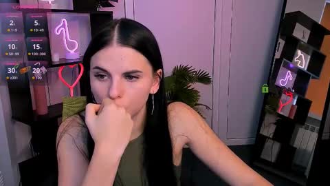 nicole_muah online show from November 9, 10:22 am