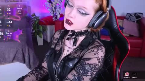 Snapshot of nicolefloret chatting on September 9, 1:33 pm Nicole online show from September 9, 1:33 pm