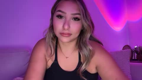nicolelovesyou444 online show from June 9, 12:48 pm