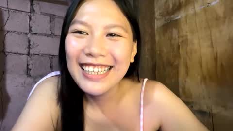 Evelyn online show from March 10, 9:24 am