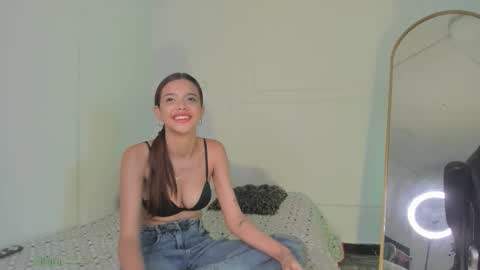 Nicol online show from March 15, 11:07 pm