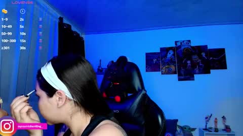 Lizzie online show from March 18, 2:27 am