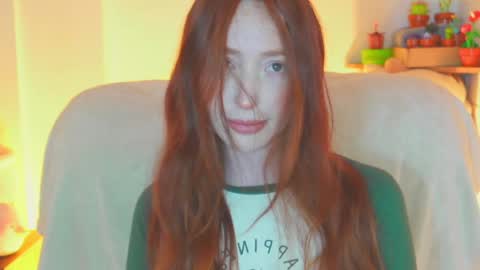 of Nylasweet online show from December 4, 8:53 pm