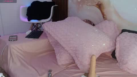 NIKA online show from June 24, 11:31 am