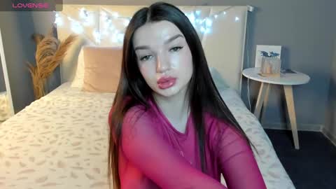 Rebecca online show from December 14, 2:22 am