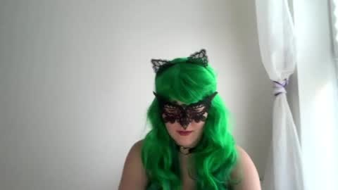 Nikki online show from July 25, 6:04 pm