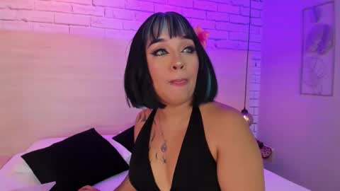 Snapshot of nikkydean chatting on September 13, 3:36 am Nikky Dean online show from September 13, 3:36 am