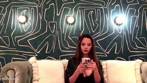 Nikki online show from December 2, 5:42 am