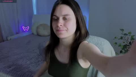 Nikky online show from April 25, 1:52 pm
