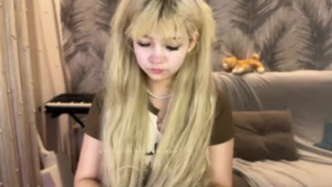nikoli_naw online show from June 30, 8:52 pm