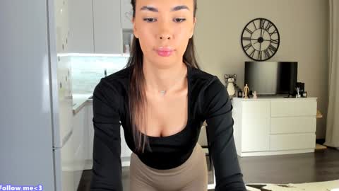 Bella online show from January 22, 1:00 pm