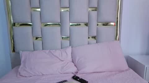 Nina Carther online show from November 27, 11:57 am