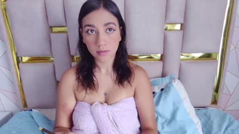 Nina Carther online show from July 6, 3:03 pm