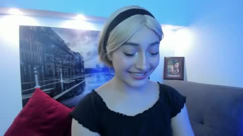 Nina online show from June 22, 9:12 pm