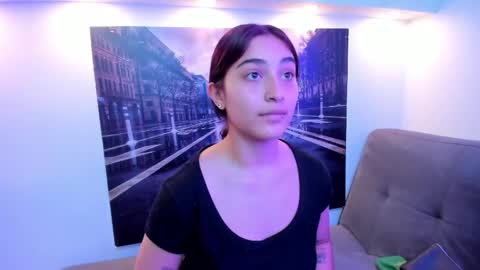 Nina online show from June 2, 7:59 pm