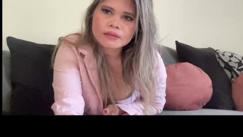 NInacrades online show from January 13, 3:23 am