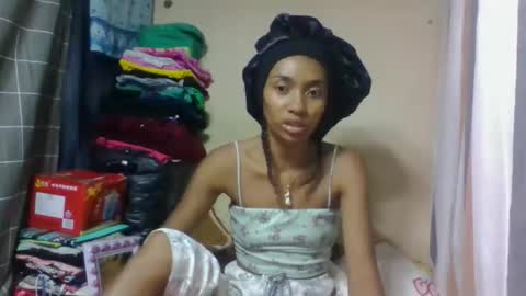 ninaeaa online show from May 23, 10:57 am