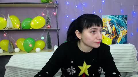 ninaflawlees online show from January 14, 7:11 pm