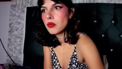 ninasky19 online show from March 10, 10:58 pm