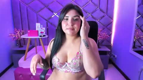 NIna online show from July 9, 7:49 pm