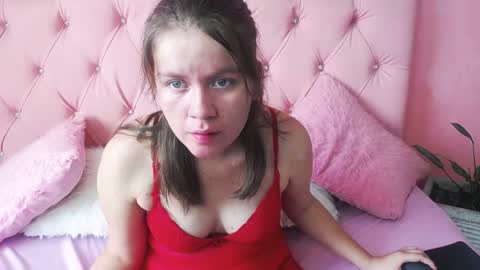 Nini Celeste online show from July 23, 1:19 pm