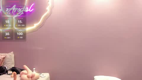 Ninna  online show from February 25, 10:59 am