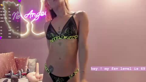 Ninna  online show from February 21, 10:50 am