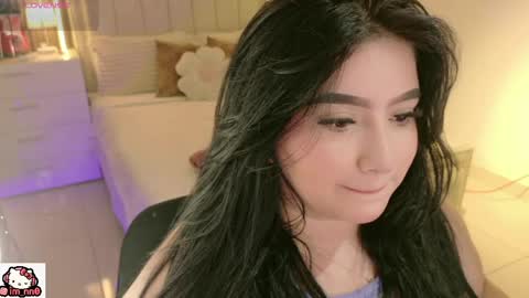 Nina online show from May 13, 1:17 pm