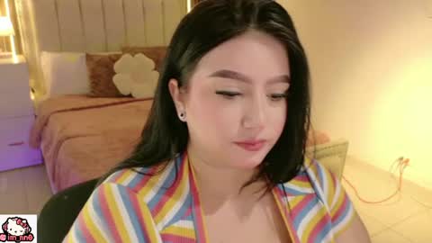 Nina online show from June 13, 2:47 pm
