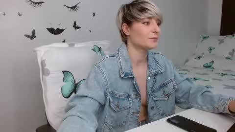 Ninna Katthe online show from September 19, 5:01 pm