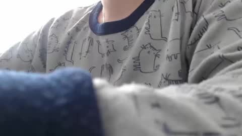 Snapshot of noah_white3 chatting on January 3, 4:16 pm noah_white3 online show from January 3, 4:16 pm