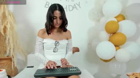 Noami Rose  online show from March 2, 10:37 pm