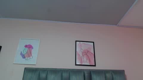 noellehartley online show from November 28, 2:09 pm