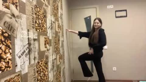 Abri online show from February 27, 5:02 pm