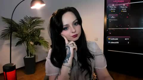 Noirael online show from April 18, 7:07 pm