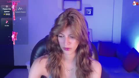 Nora online show from February 25, 6:44 pm