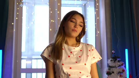 Eva online show from December 14, 9:29 am