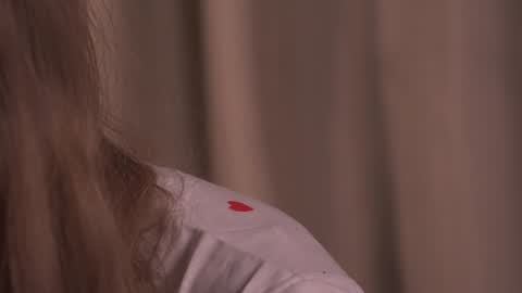 Eva online show from December 6, 7:33 pm