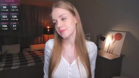 Snapshot of normaemans chatting on September 25, 7:55 pm Beatrice online show from September 25, 7:55 pm