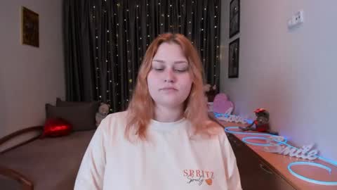 NORA online show from June 5, 8:26 pm