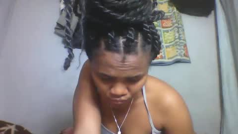 nosminah01 online show from September 13, 9:12 pm