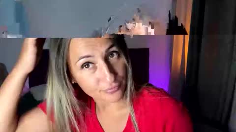 Tina online show from September 24, 9:03 pm