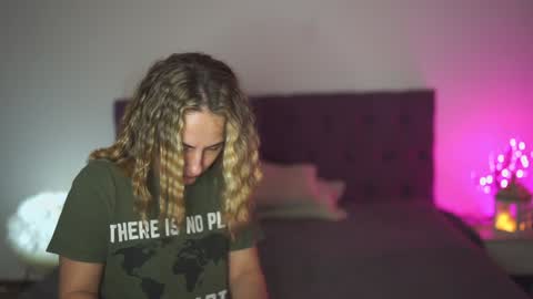 Tina online show from January 1, 8:47 pm