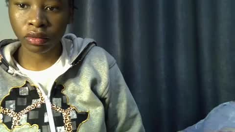 novaah online show from July 5, 11:43 pm